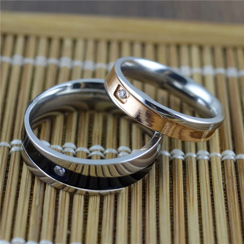 

2020 Hot Selling Black Color Stainless Steel Ring For Unisex Vintage 6mm Geometric Stripe Couple Rings Antique Jewelry Accessory
