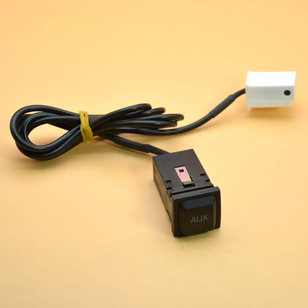 Аудиоразъем Ausmarta AUX + USB для передачи данных и жгута проводов Golf MK5 RCD 510 RNS31 5KD 035 724 A