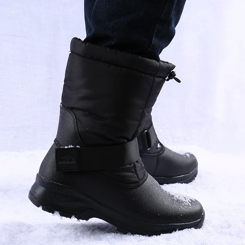 2022 new winter fashion warm men's snow boots plus velvet thick wear-resistant non-slip lightweight cotton boots for men