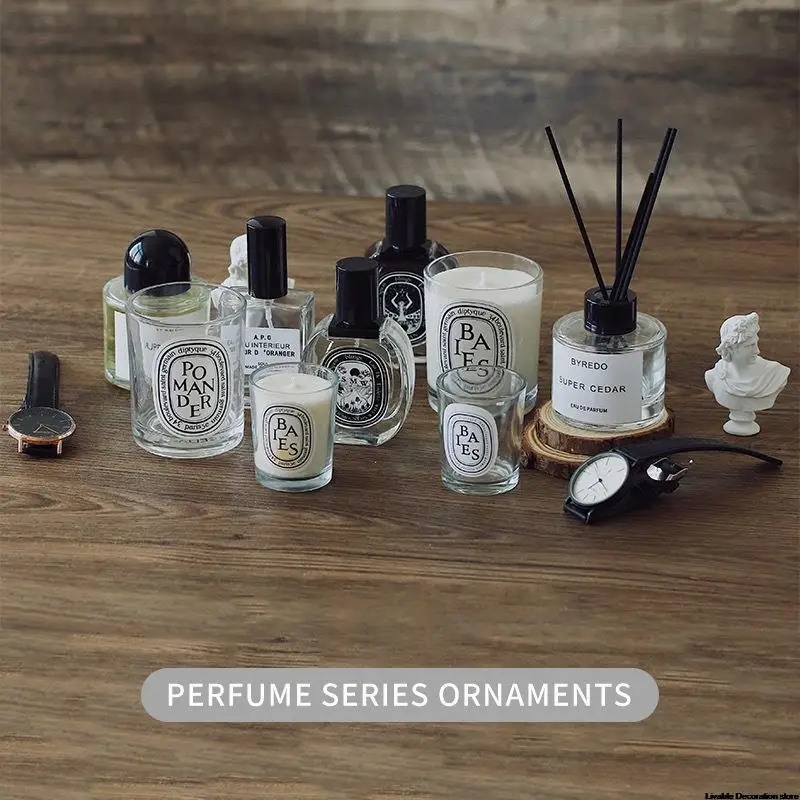 

Transparent acrylic Geometric Stereo Empty perfume bottle decoration Shoot Prop