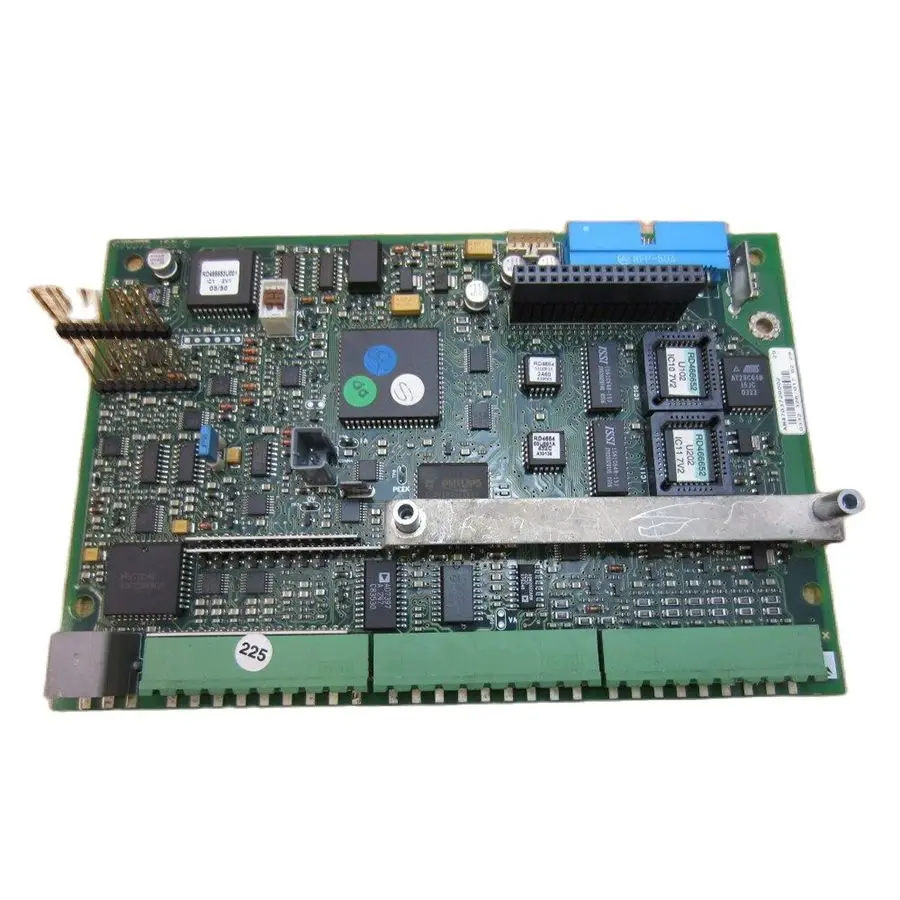 

Parker Eurotherm AH470372U002 Circuit Board 470372 ISS 6 Used In Good Condition