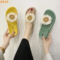 2021 fashion ladies slippers summer outdoor daisy sandals ladies flat flip flops non slip bathroom sandals and slippers