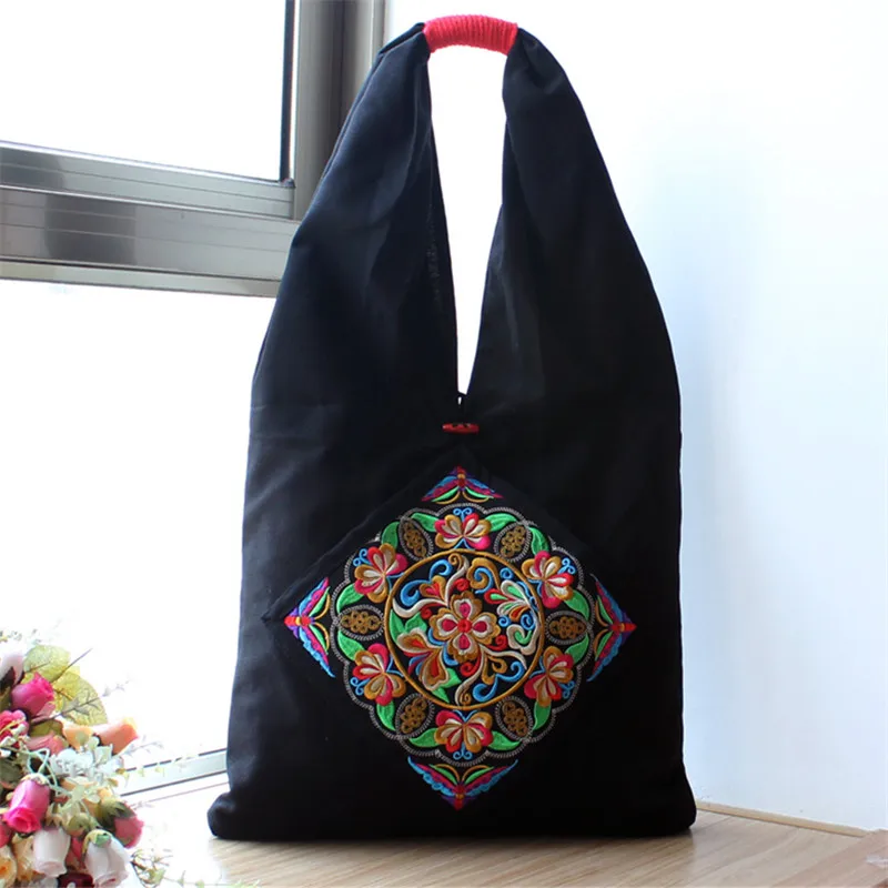 

canvas tote Bag flower embroidery handmade Shoulder Bag Hasp open Casual large woman bag travel bag shopper bags ethnic style