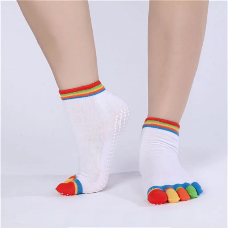 Spring Autumn Women's Five Toe Socks 5Pairs/Lot Non-slip Colored Toes 5 Finger Female Ladies Funny Cotton Kawaii Slouch Socks
