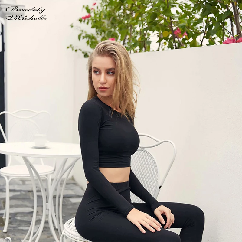 Укороченный женский топ BRADELY MICHELLE пикантная Однотонная футболка с круглым