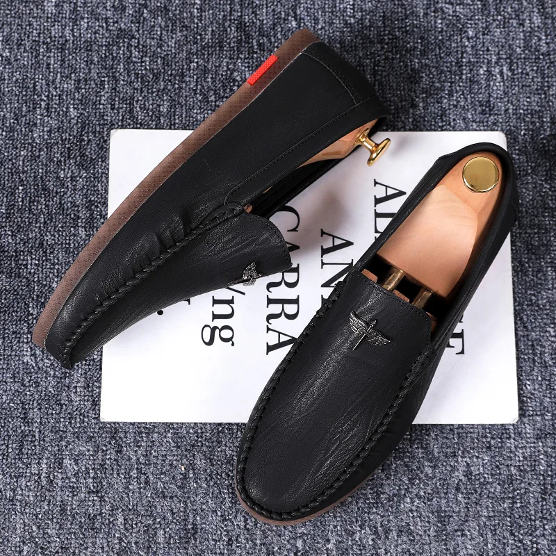 

New Cool Lightweight Men Moccasins Casual Loafers Breathable Loafers Male Non-Slip Driving Shoes for Men Business Loafers