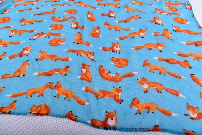 2020 Autumn Winter Cartoon fox Voile scarf silk square hijab cool shawl ladies foulard femme headband hair bufanda mujer |