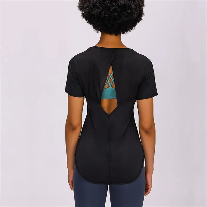 

2021 New Item Mesh Patchwork Sport Shirt Gym Short Sleeved Women Hip Length Loose Fit Fitness Yoga T-shirts