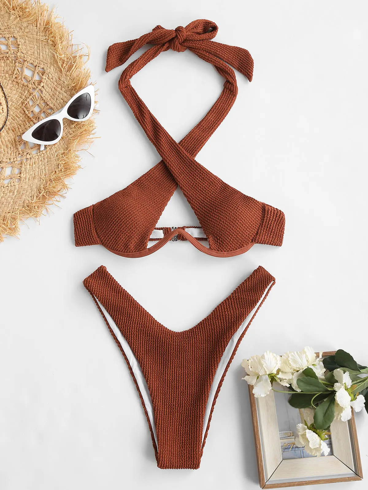 Женский купальник из двух предметов с лямкой на шее | Женская одежда