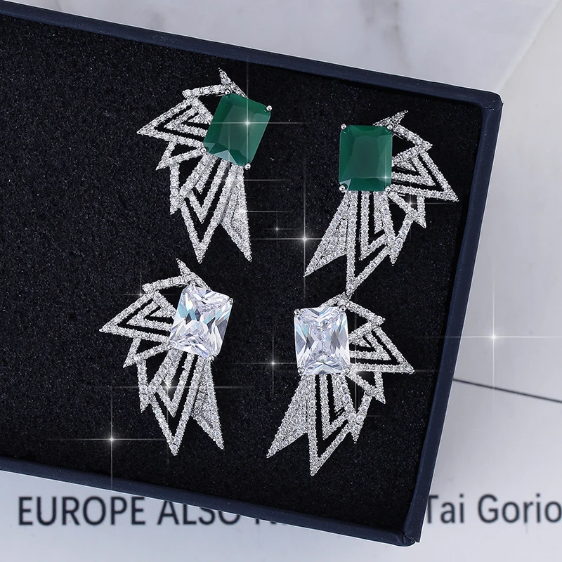 Квадратные серьги пусеты из циркония с дизайном в форме крыльев Ангела роскошный