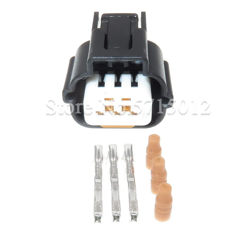 

3 Hole PK605-03027 Automotive Electrical Female Plug Waterproof Car Connectors With Terminal For Mitsubishi