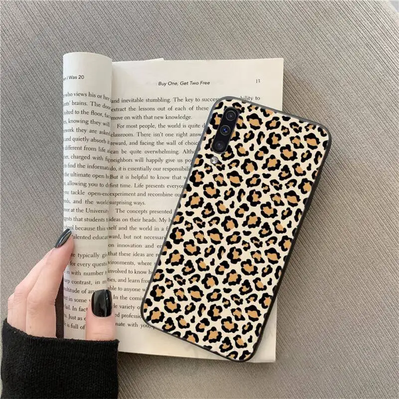 

Tiger Leopard Print Panther pattern Phone Case For Samsung galaxy S 9 10 20 A 10 21 30 31 40 50 51 71 s note 20 j 4 2018 plus