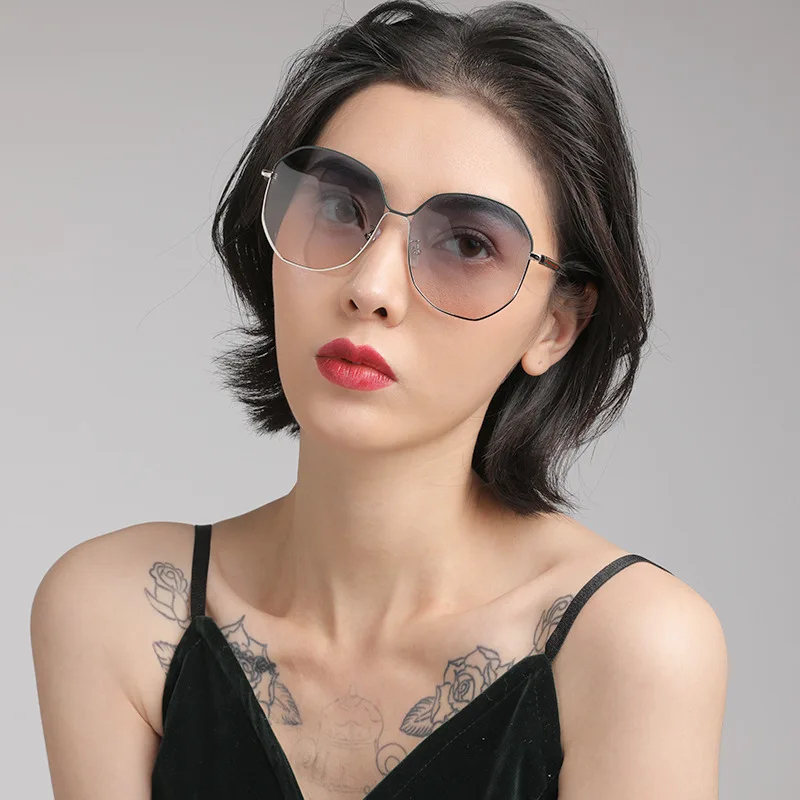 

New Polarized Sunglasses Women Fashion Trendy Net Red Polygon Metal Frame UV400 Glasses