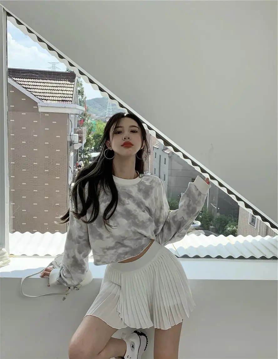 

Fall Women Korean Style Tie Dye Printed Two Piece Loose Crop-tops Streetwear Sweatshirts +white Short Skirts All-match Sexy Sets