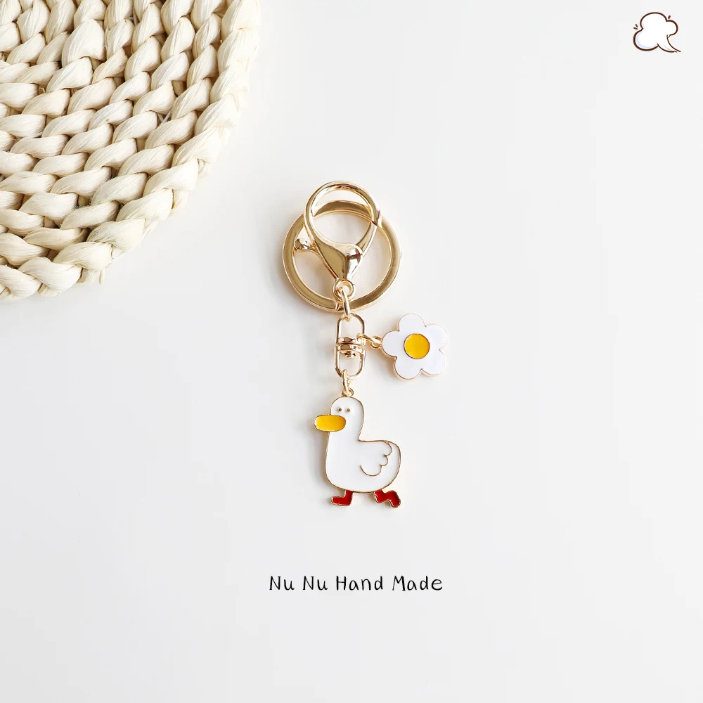 

Trendy Duck Keychain Cute Duckling Pendant For Clothes Backpack Keyring Car Key Chains Charms Couple Gift Original Design