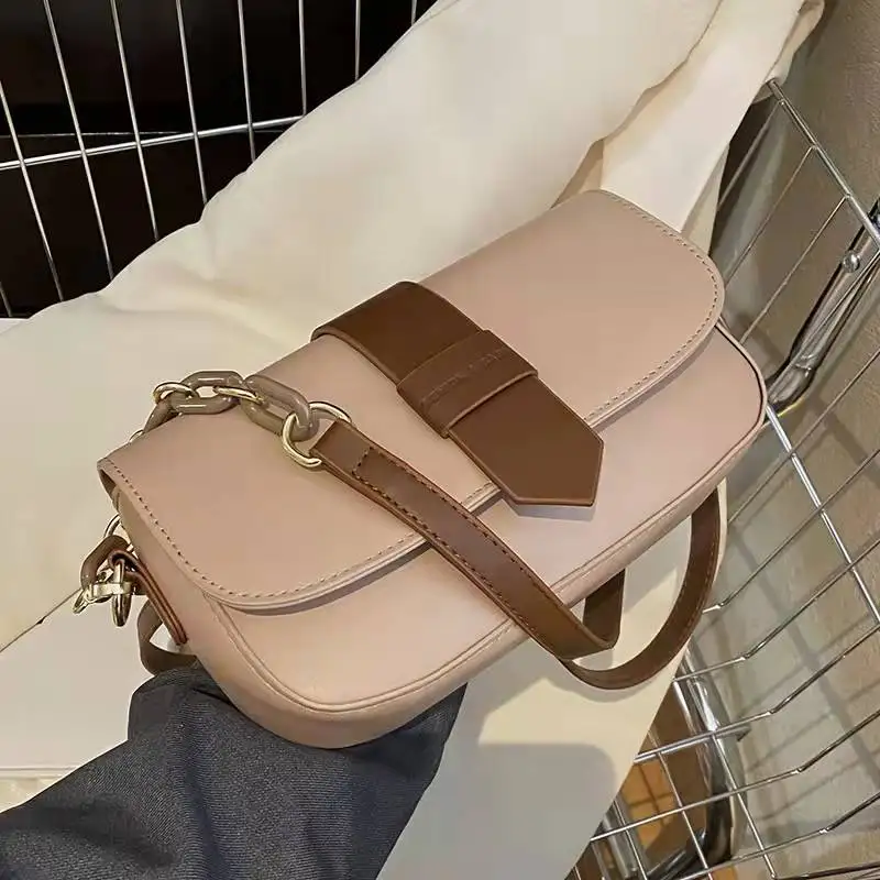 

2022 new female bag high-quality texture bag niche all-match messenger bag fashion one-shoulder armpit small square bag