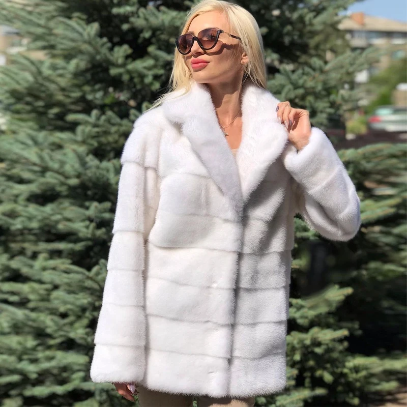 

Fashion White Color Natural Mink Fur Jacket Woman Winter 2021 Trendy High Quality Genuine Mink Fur Coat Full Pelt Fur Overcoat