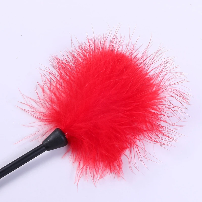 SM из искусственной кожи кнут с хлопушкой и откидным клапаном на ягодицах