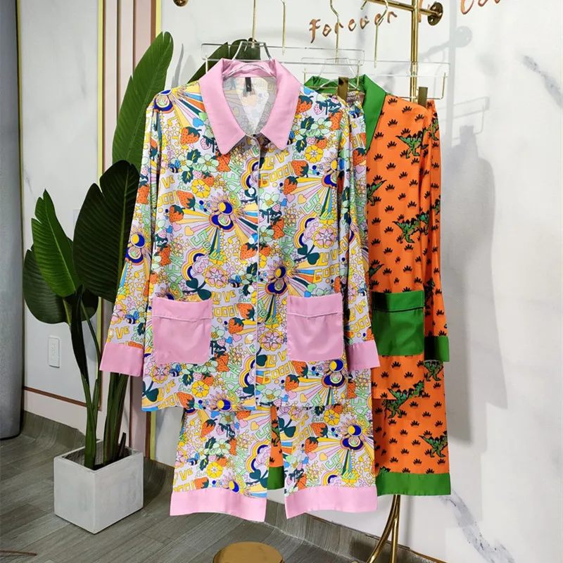 

New style pajamas women ice silk long-sleeved fashion cartoon strawberry pajamas for women