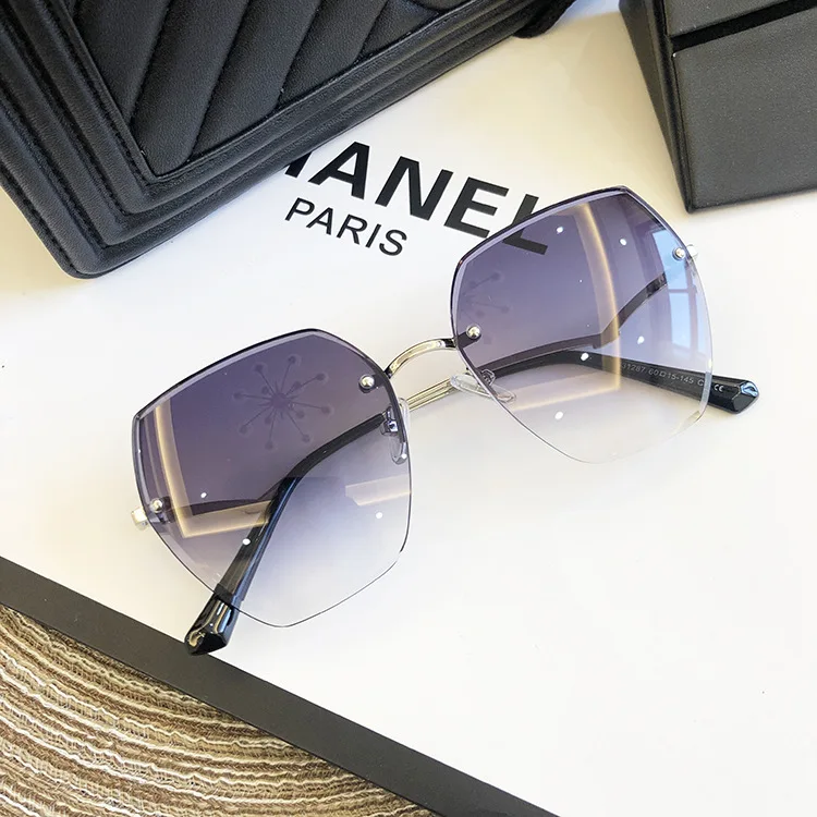 Fashion Rimless Sunglasses For Women Big Luxury Brand Designer UV400 Glasses Female Gradient Shades Women's accessories - Цвет линз: gradient gray