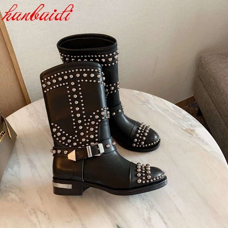 

Женские ботинки до середины икры, короткие кожаные ботинки, ботинки мартинсы с металлическим украшением в стиле панк, ботильоны, модная обу...