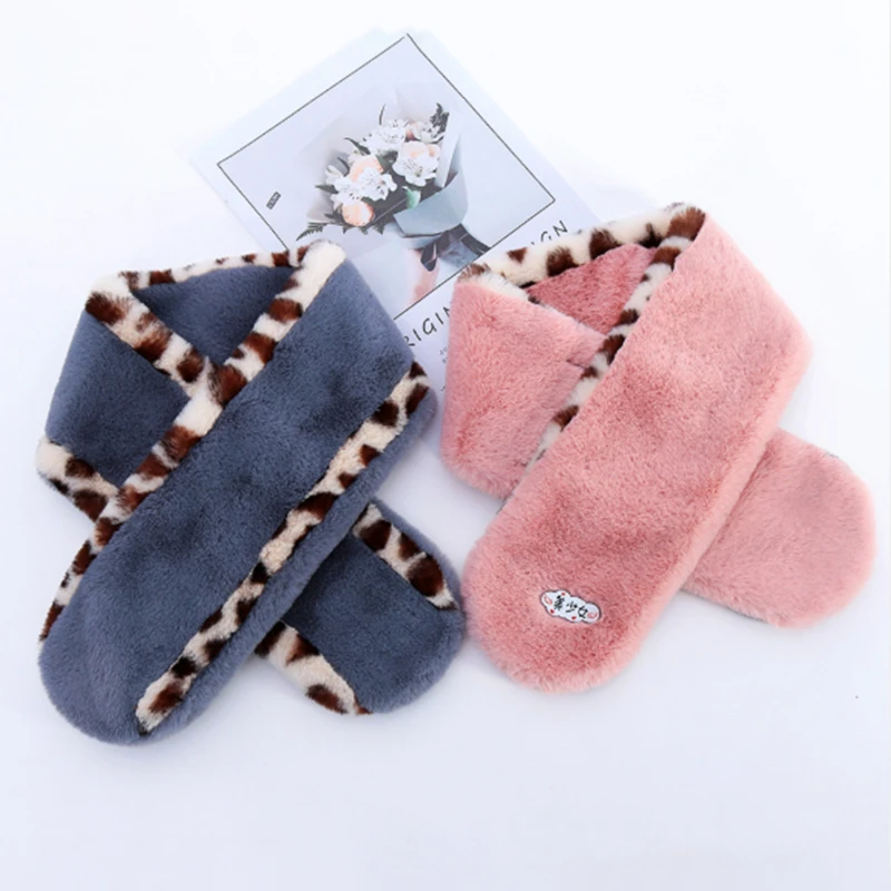 

Women Scarf Autumn Winter Leopard Patchwork Fashion Scarf Femme Plush Collar Neckerchief Warmer Scarves For Women Collar Scarves