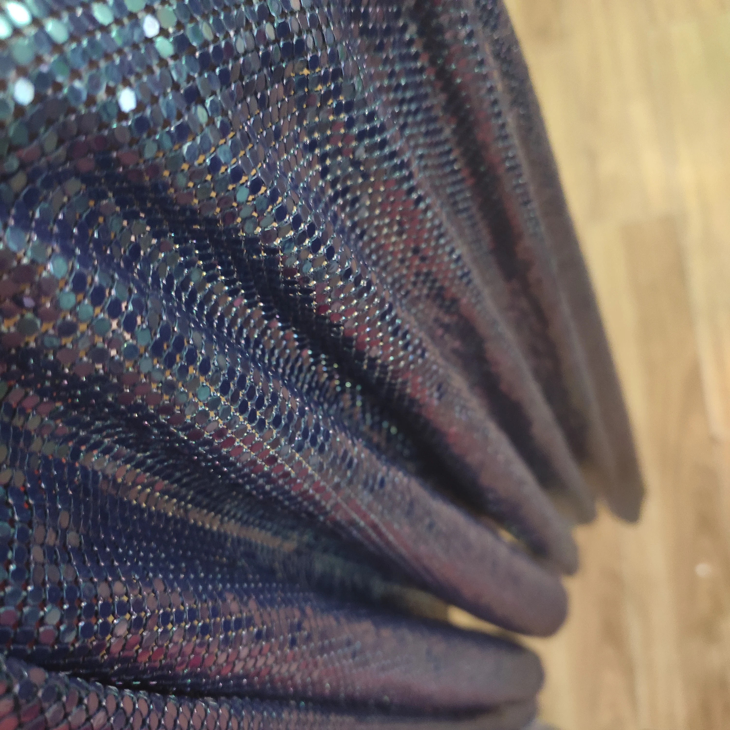 

150*45cm Iridescent Blue Metal mesh metallic fabric Chainmail sequins for apparel jewelry curtains Sexy Party Cosplay Dress