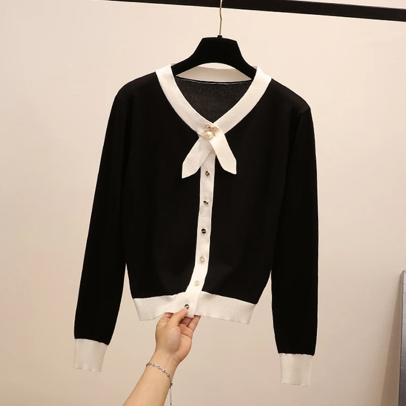 2021 Весенние новые женские свитера белые и черные вязаные тонкие кардиганы с