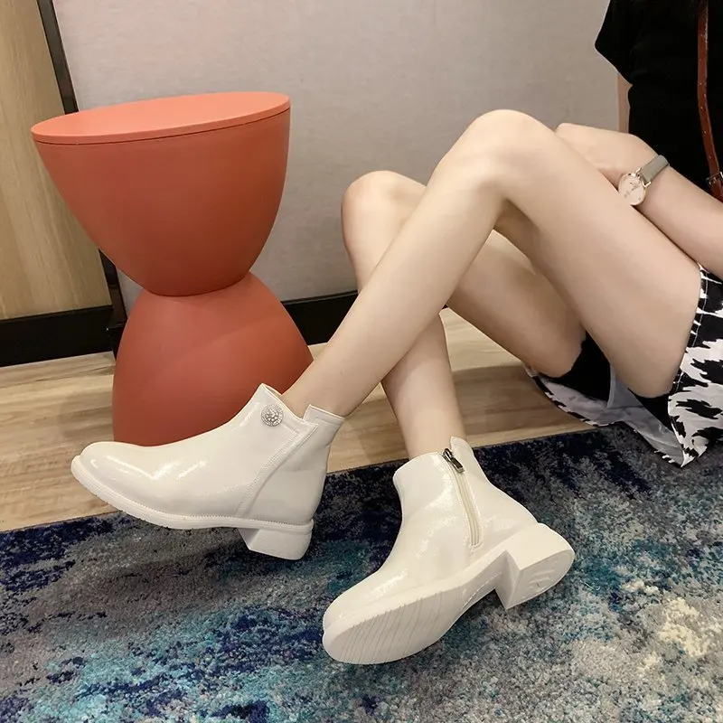 

Fashion Women Boots Patent Leather Wedges Zipper Ankle Boots Thick Bottom Solid Color 2020 Autumn Female Shoes Black White