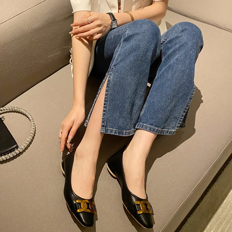 

2021 new all-match metal buckle soft leather single shoes flat with square toe thick heel women's shoes British style
