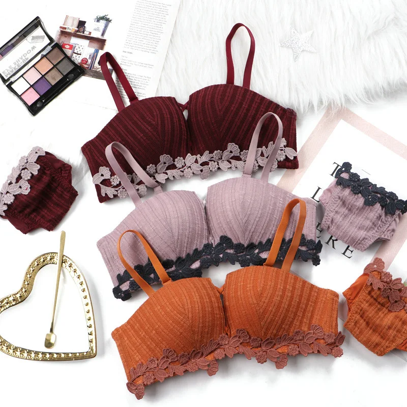 

Liyida Floral Bralette for Women's Push Up Underwire Brassiere Smooth Thin Padded Bra