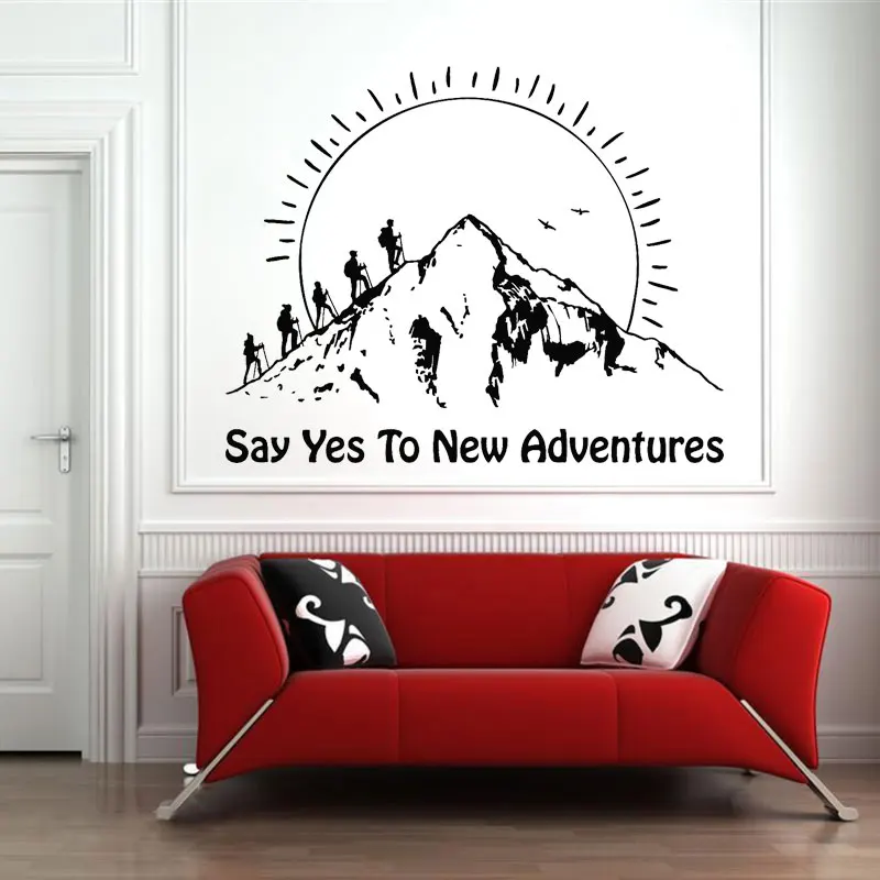 Say Yes To New Adventure стикер на стену виниловый путешественник закат горы наклейки