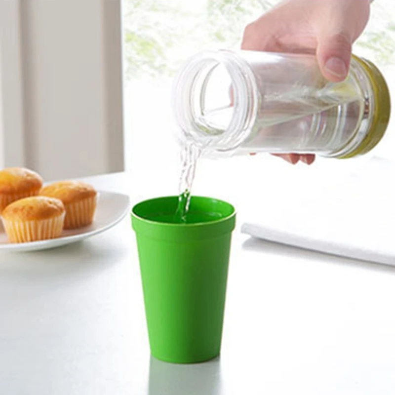 

2021 New Drinking Cup Set with 7Pcs Plastic Colorful Cup Measuring Cup Picnic Travel Mug