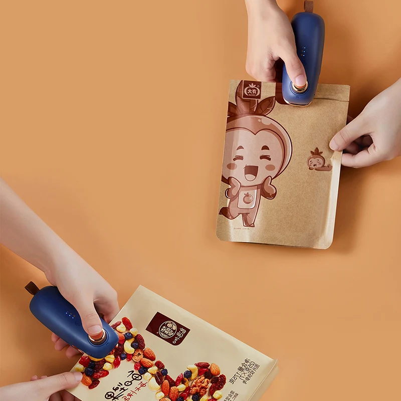 

USB Charging Sealing Machine Hand Pressure Portable Mini Heating Plastic Packaging Machine Vacuum Packing Food Newest Machine