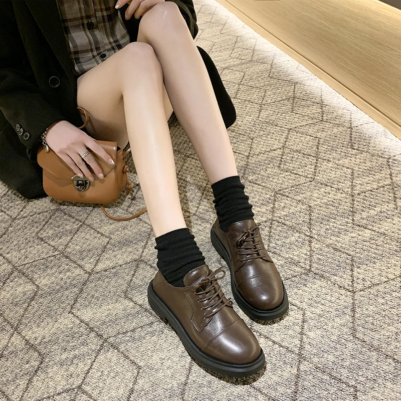 

Small leather shoes female new Low-top retro comfortable flat bottom lace round head single shoes waterproof W30-06