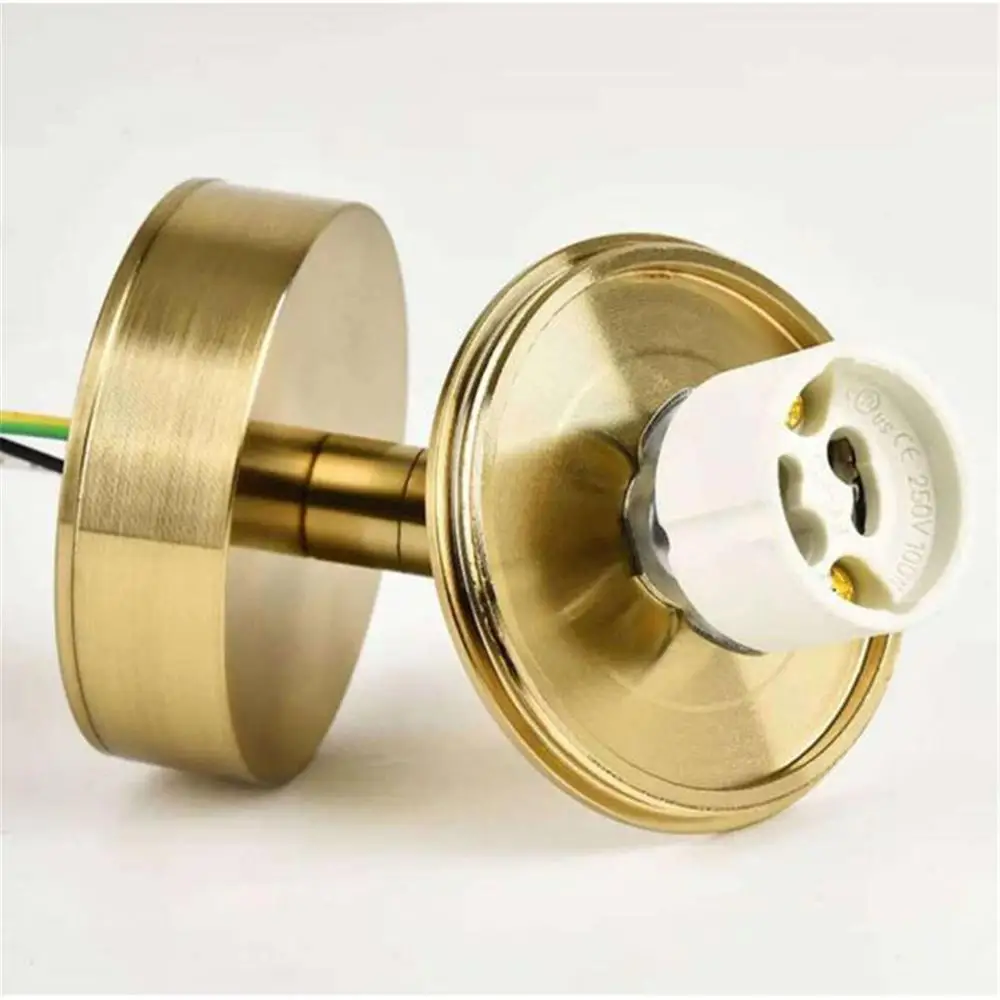 Винтажный настенный светильник GU10 золотистого цвета с поверхностным креплением