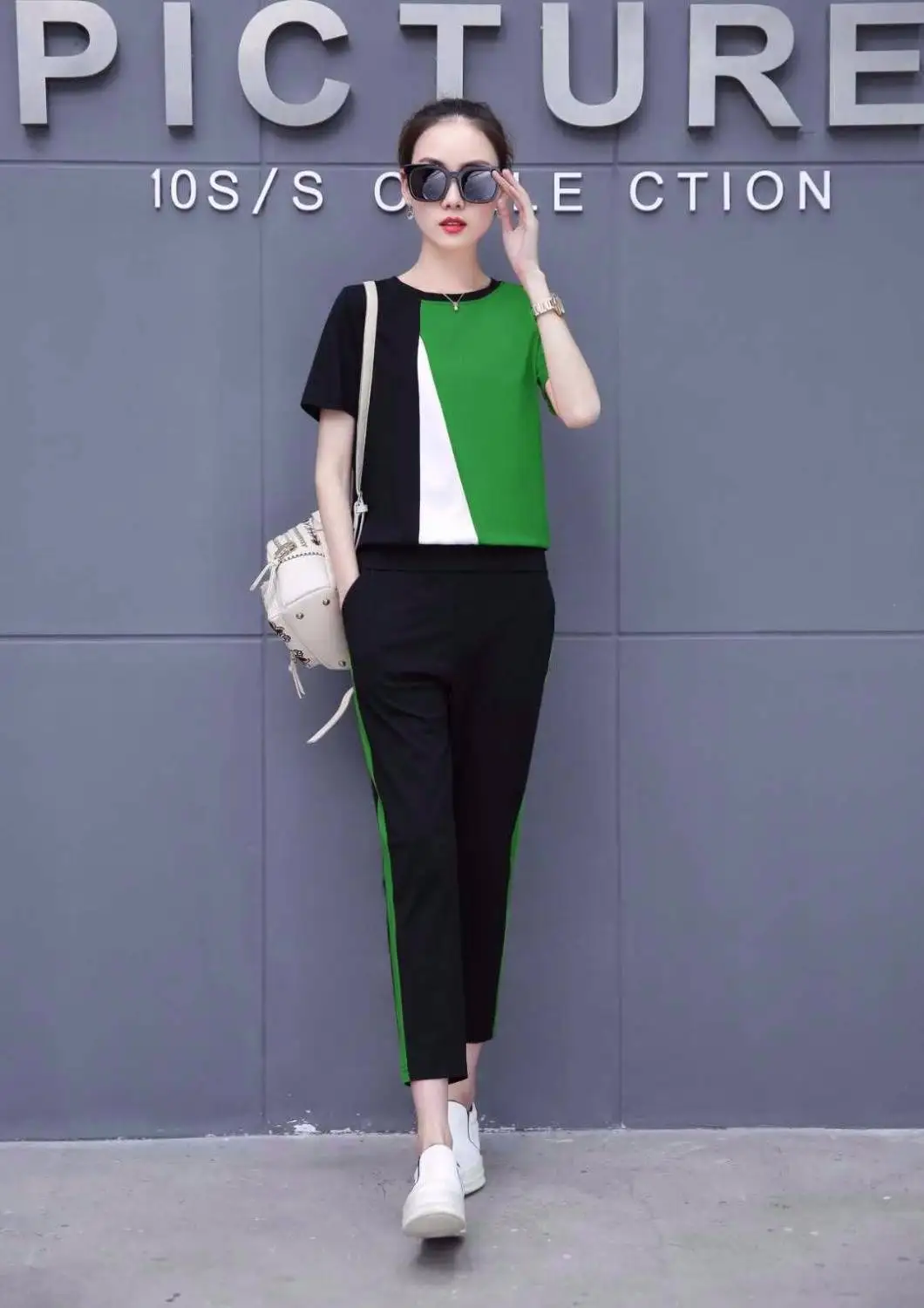 

Red Women Two Piece Outfits Summer Green Womens Tracksuit Set Sportswear Top&pants Set Korean Women's Tracksuits Woman Suit