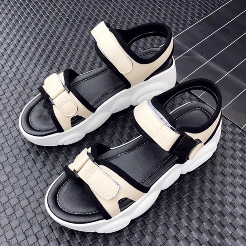 Модные шикарные босоножки на платформе Женские сандалии плоской подошве для