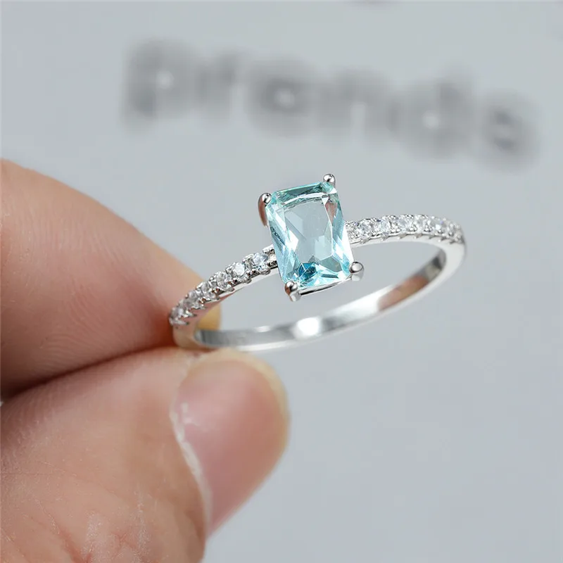 Кольцо с аквамарином женское геометрическое прямоугольное под серебро 925 пробы