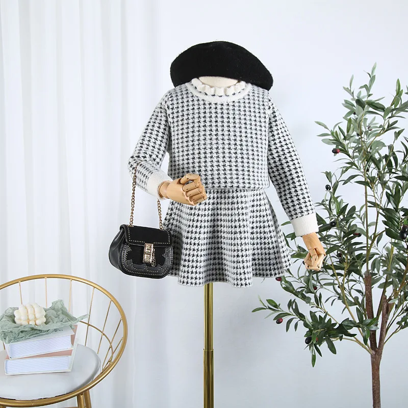 2019 новый осенний Повседневный простой черно белый костюм с абстрактным рисунком