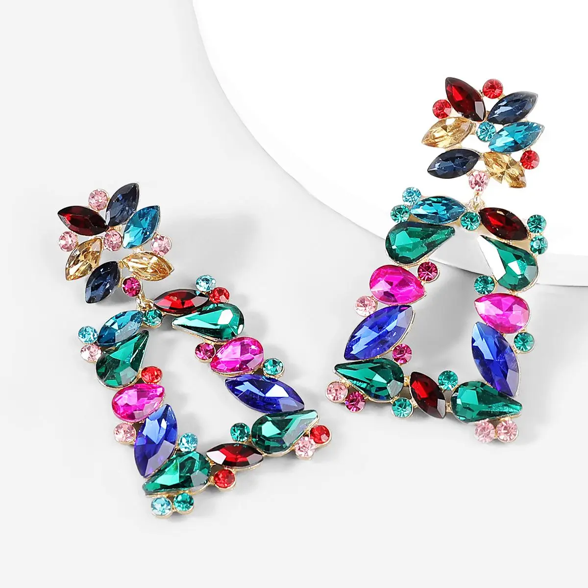 

Fashion Design High Quality Zinc Alloy Color Crystal Drop Earrings For Woman Long Rhinestone Party Shining Jaewelry Accessories