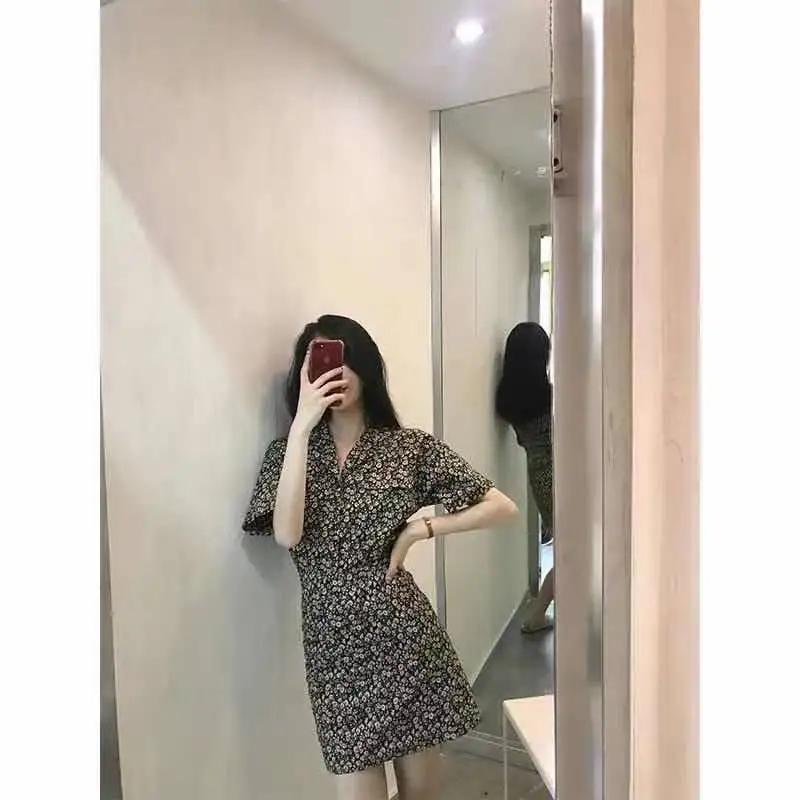

2021 summer western style fashion show thin floral dress female temperament show high summer