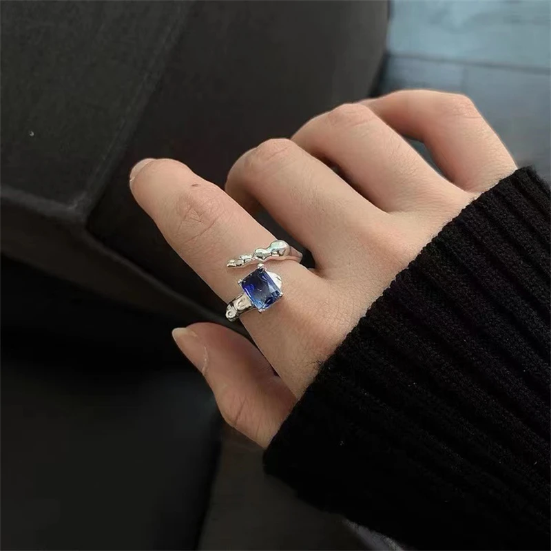 

Exquisite Simple Creative Irregular Design Shiny Zircon Ring Trend Ladies Open Ring Jewelry Party Accessory Best Girlfriend Gift