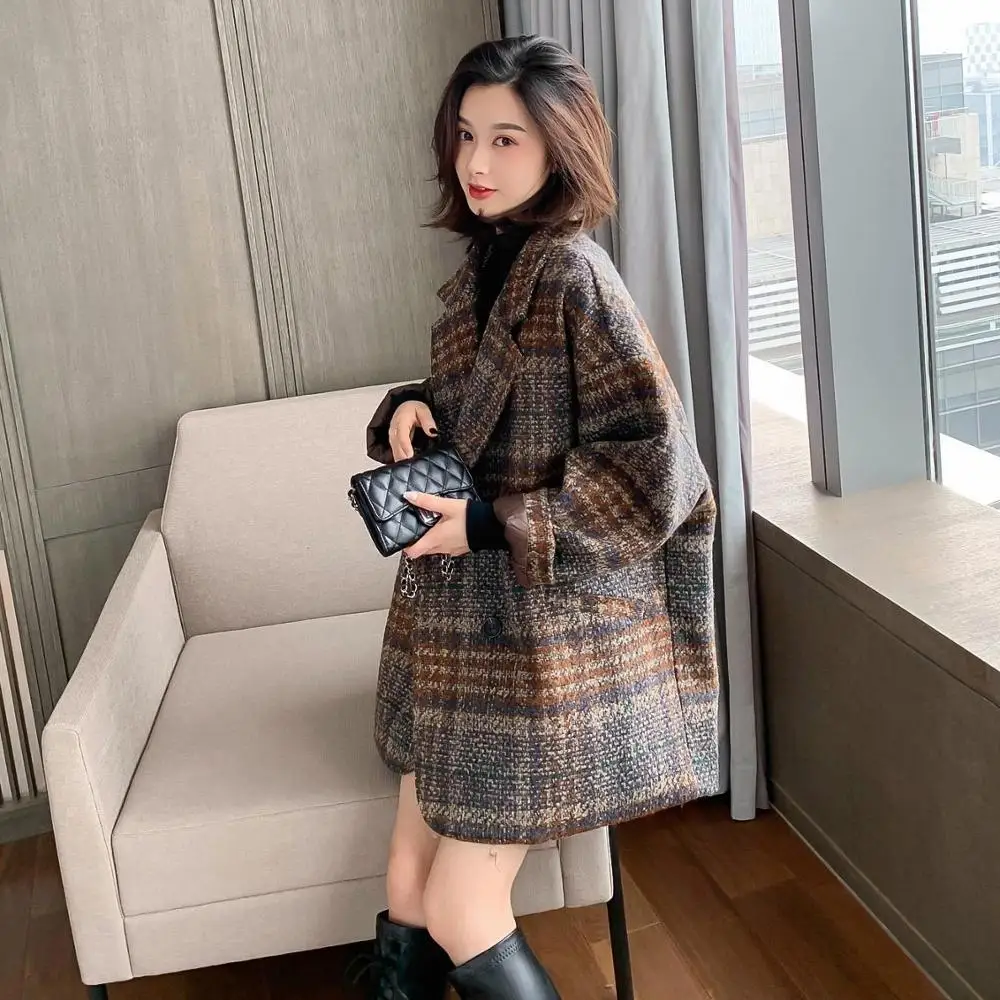 

Fashion Plaid Wool Blend Coat Women 2021 Autumn Winter Warm Woolen Coats Korean Wool Jacket Coat Female Long Wool Blend Overcoat