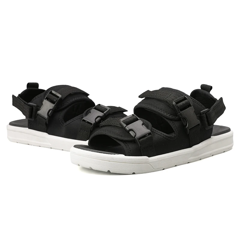 Лидер продаж Повседневная обувь Мужские шлепанцы черного и белого цвета Летние