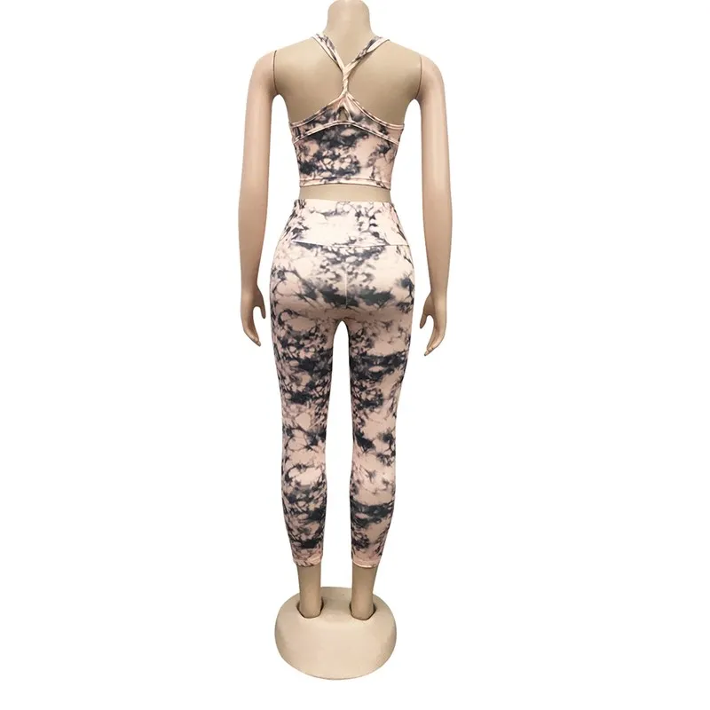 

Women Casual Printed 2 Piece Outfit, Sleeveless Crop Tank Top + High Waist Cropped Pant Clothes Sets