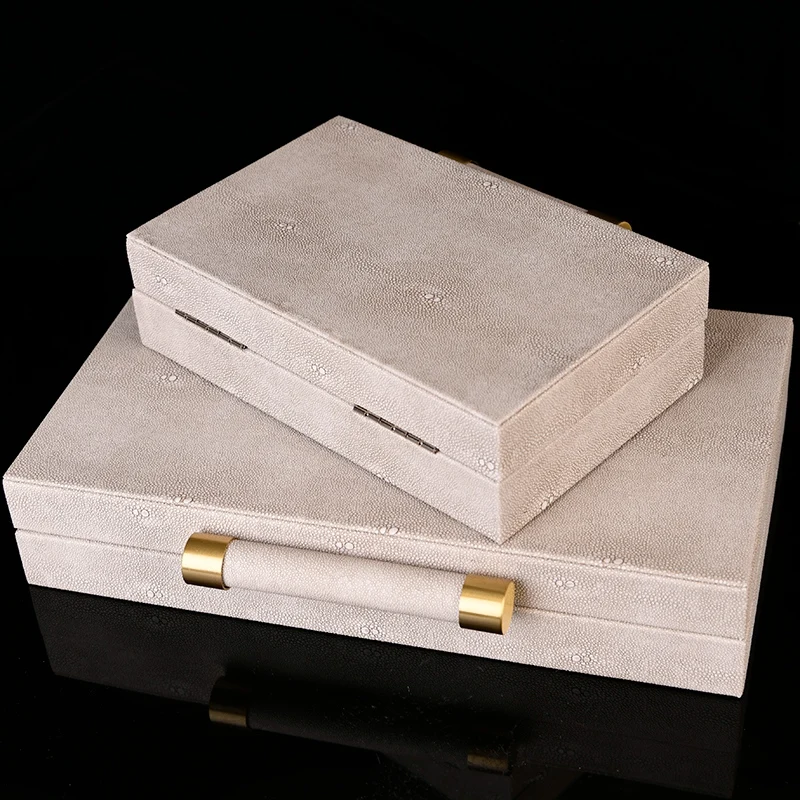 

Jewelry Box European Jewelry Storage Box Large Space Jewelry Holder Gift Box