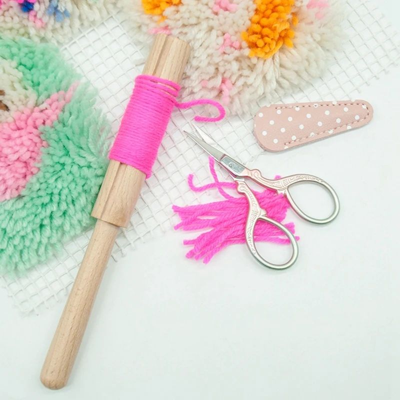 

Yarn Cutter Tool for Tapestry Carpet Rug Making DIY Embroidery Crafts ToolWooden Latch Hook