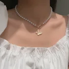 Ожерелье с подвеской в виде милой бабочки для девочек, Женский чокер с Белым Круглым жемчугом, готическое гранж ожерелье, модные ювелирные изделия, тренд 2021
