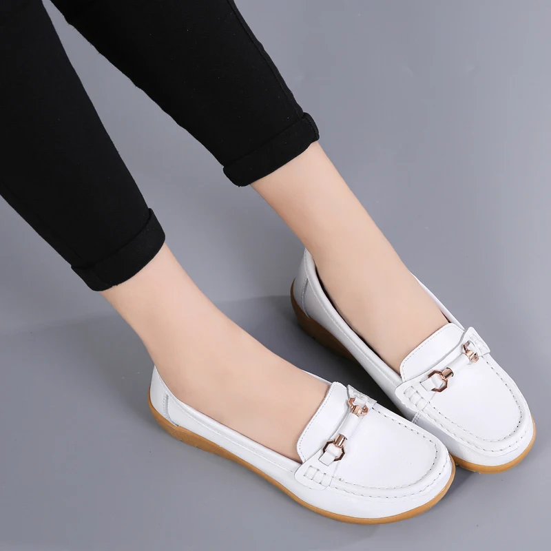 Tenis Feminino 2021 Hot Size Light Soft Sport Shoes Women Tennis Shoes for Outdoor Female Stability Walking Sneakers Trainers